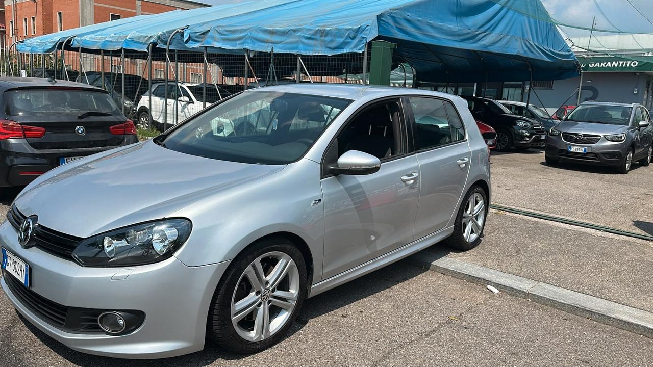Volkswagen Golf 1.4 TSI 160CV DSG 5p. R-line Highline