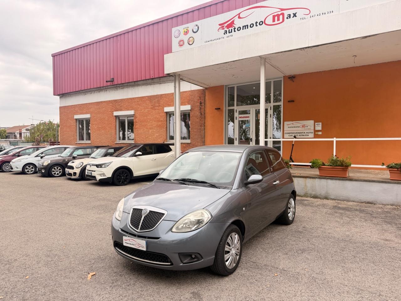 Lancia Ypsilon 1.2 Versus