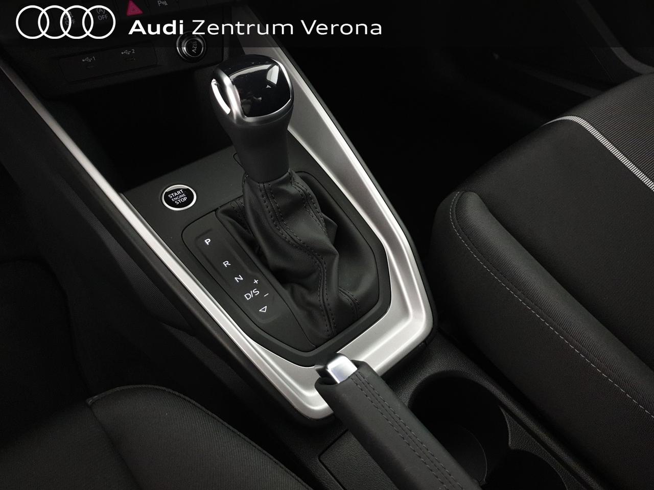 Allstreet 35TFSI 150CV S tronic Identity Contrast