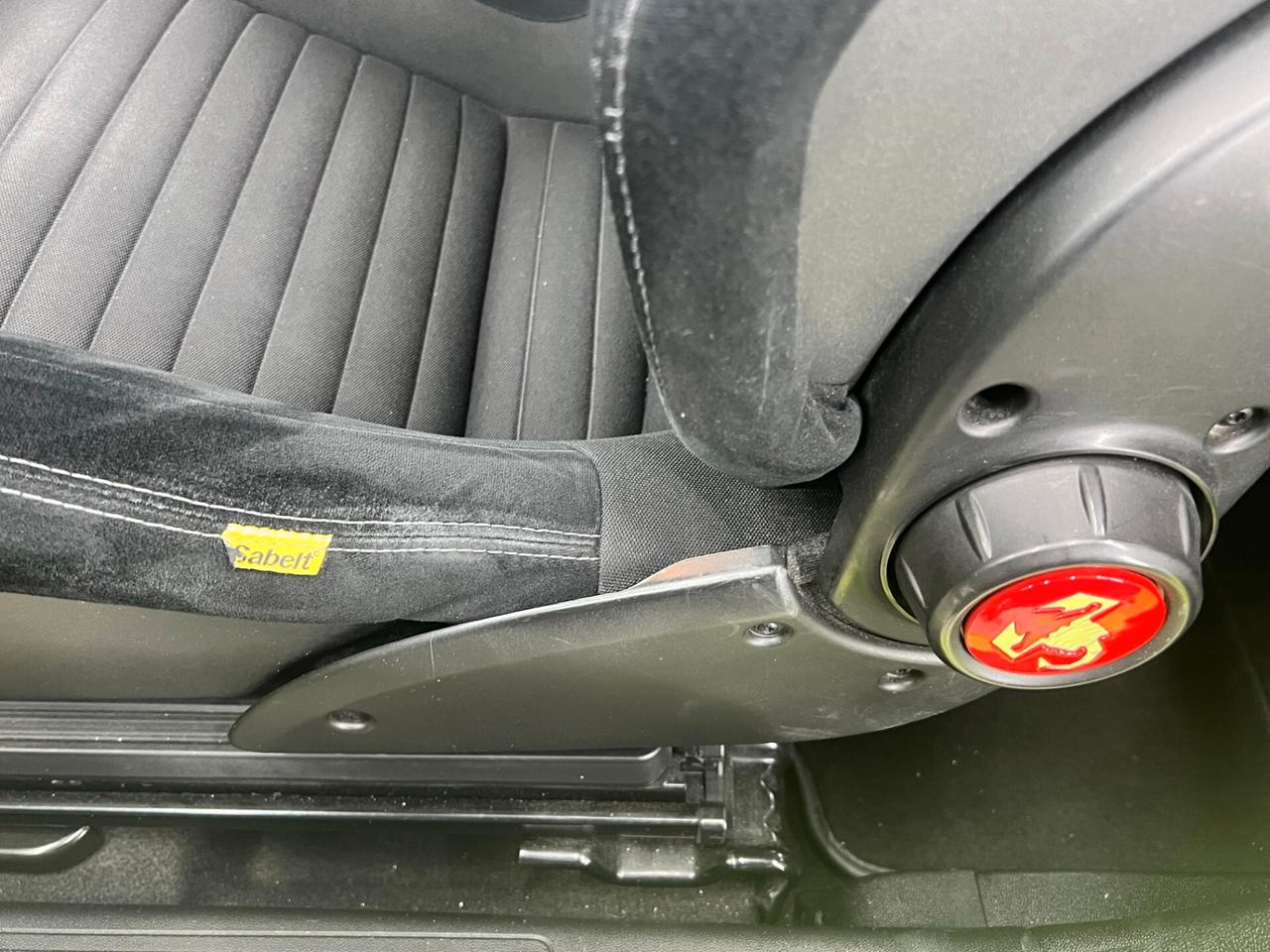 Abarth 595 1.4 Turbo T-Jet 180 CV Competizione