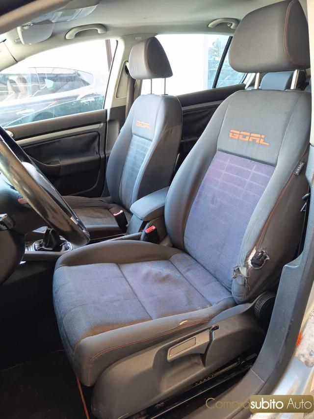 VOLKSWAGEN Golf 1.6 16V FSI 5p. Sportline