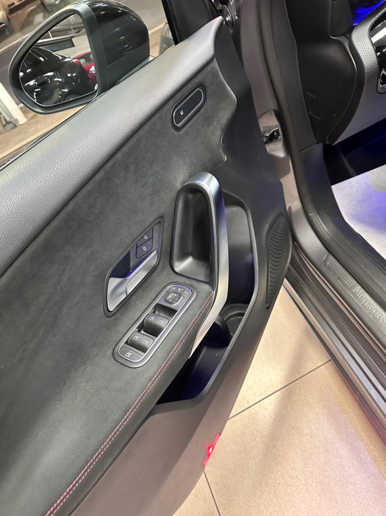 Mercedes-benz A 180 d Automatic AMG Line Premium Plus 2024