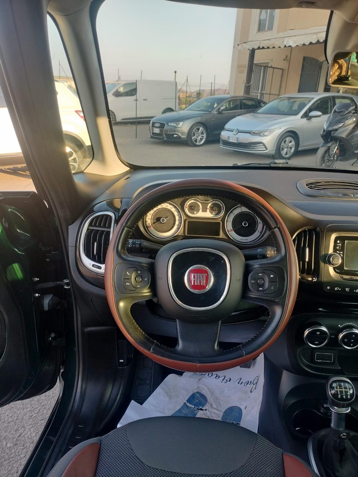 Fiat 500L 1.6 Multijet 105 CV Trekking