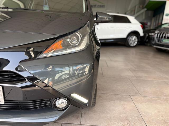 TOYOTA Aygo 1.0 VVT-i 69CV 5 porte x-clusiv Edition45