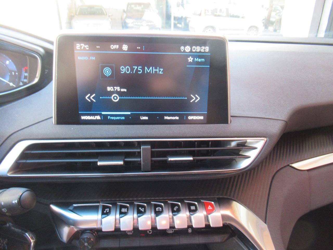 Peugeot 3008 BlueHDi 130 S&S Allure