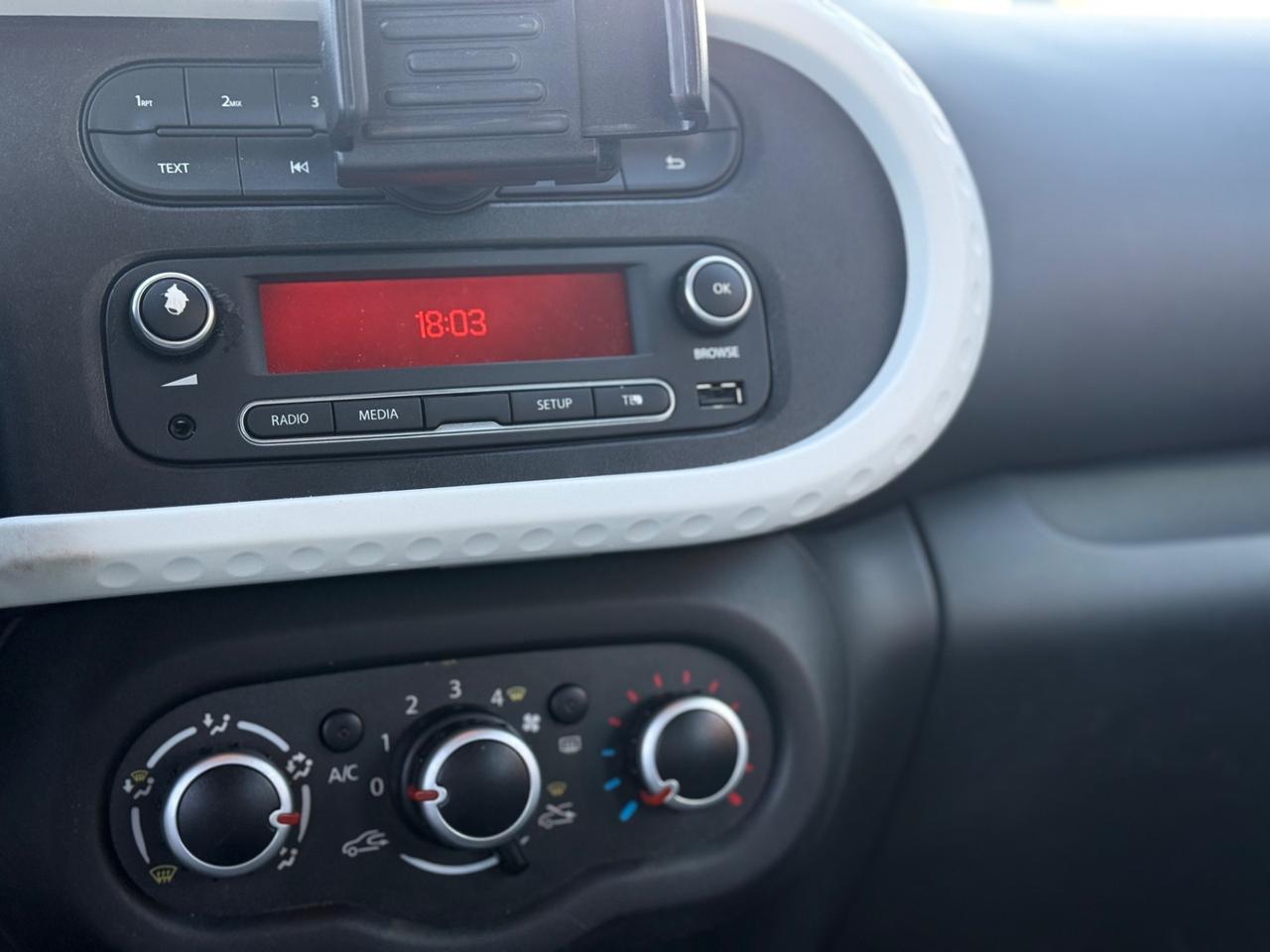 Renault Twingo 1.0 SCe Zen GARANTITA