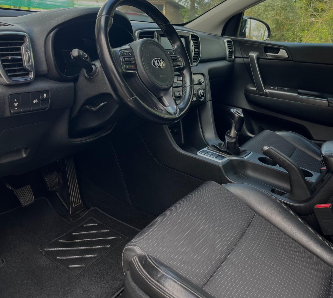 KIA SPORTAGE 1.7 GARANTITA 12 MESI UNICOPROPRIETARIO