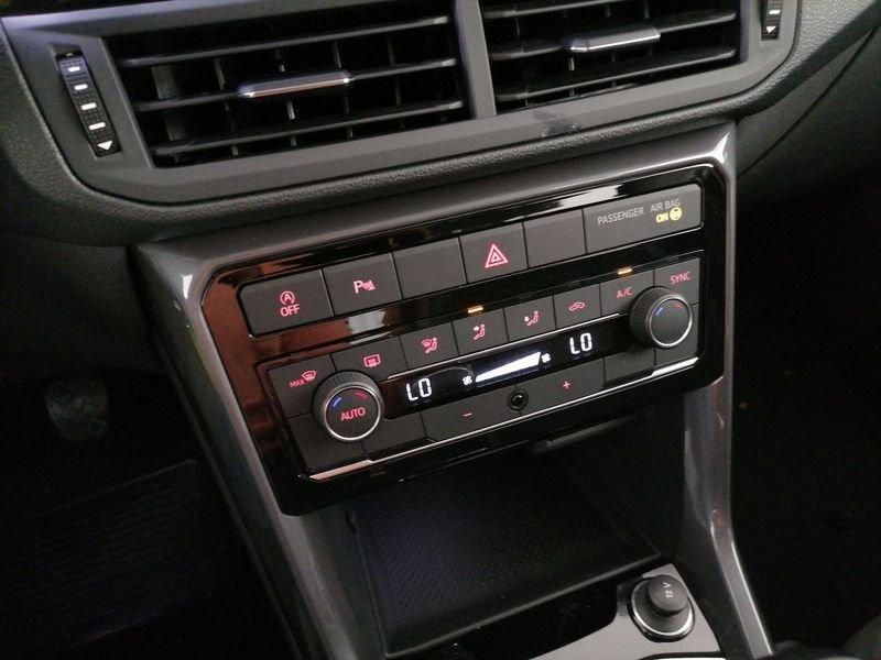 Volkswagen T-Cross 1.0 tsi Advanced 110cv