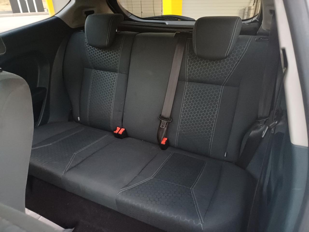 Ford Fiesta 1.4 TDCi 70CV 3 porte Titanium 2013