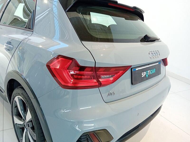 Audi A1 A1 citycarver 30 TFSI S tronic