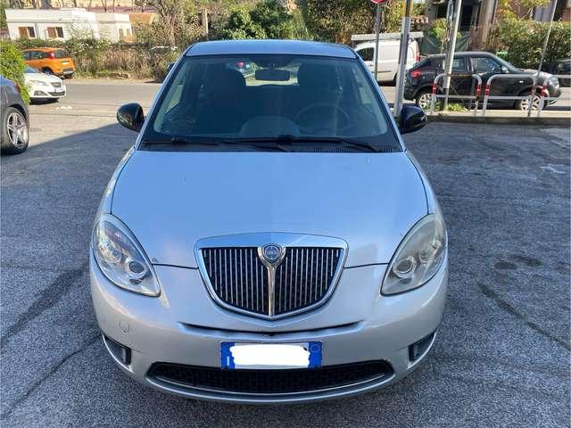 Lancia Ypsilon Ypsilon 1.2 8v Diva 69cv