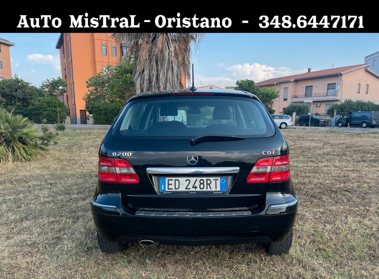 Mercedes Benz B 200 CDI Executive