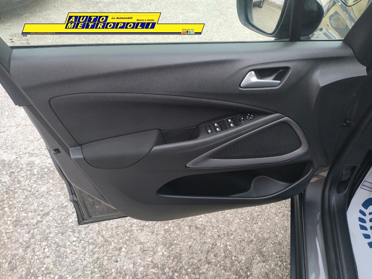 Opel Crossland 1.2 S&S Elegance GPL