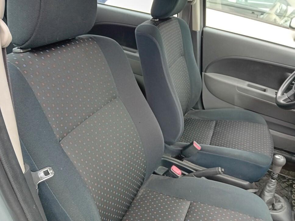 Daihatsu Sirion 1.3 Hiro 4WD
