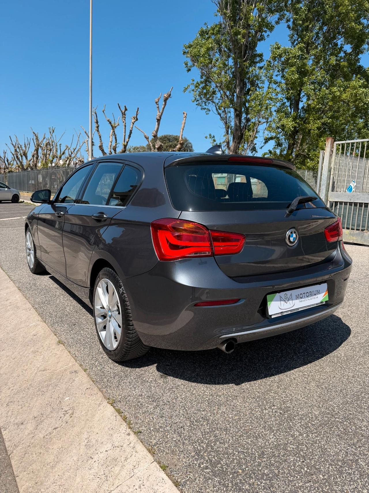 Bmw 116 116d 5p. Urban