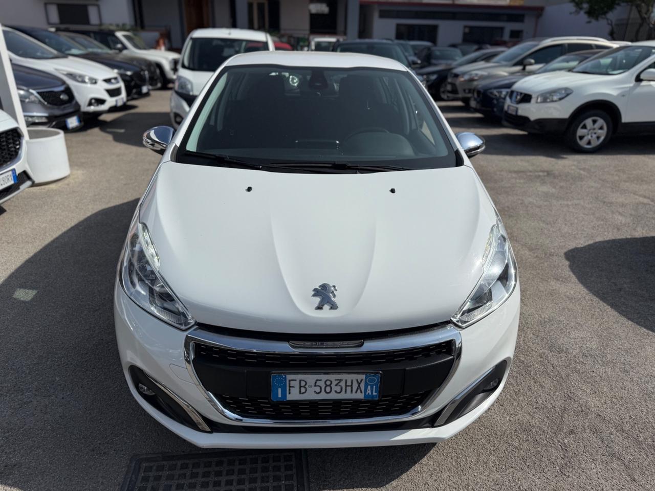 Peugeot 208 BlueHDi 100 5 porte Allure