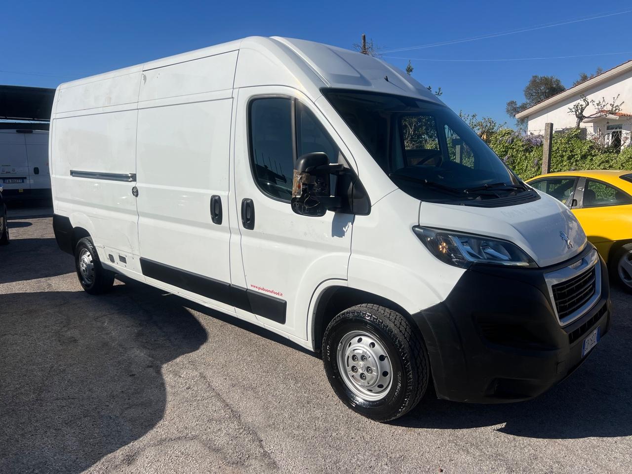 Peugeot Boxer 330 2.2 passo lungo