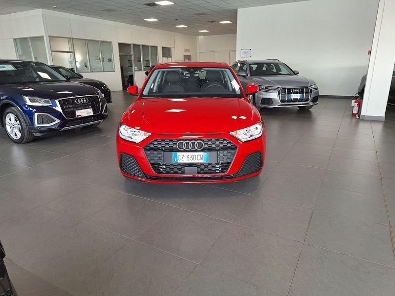 Audi A1 Sportback 30 TFSI Business