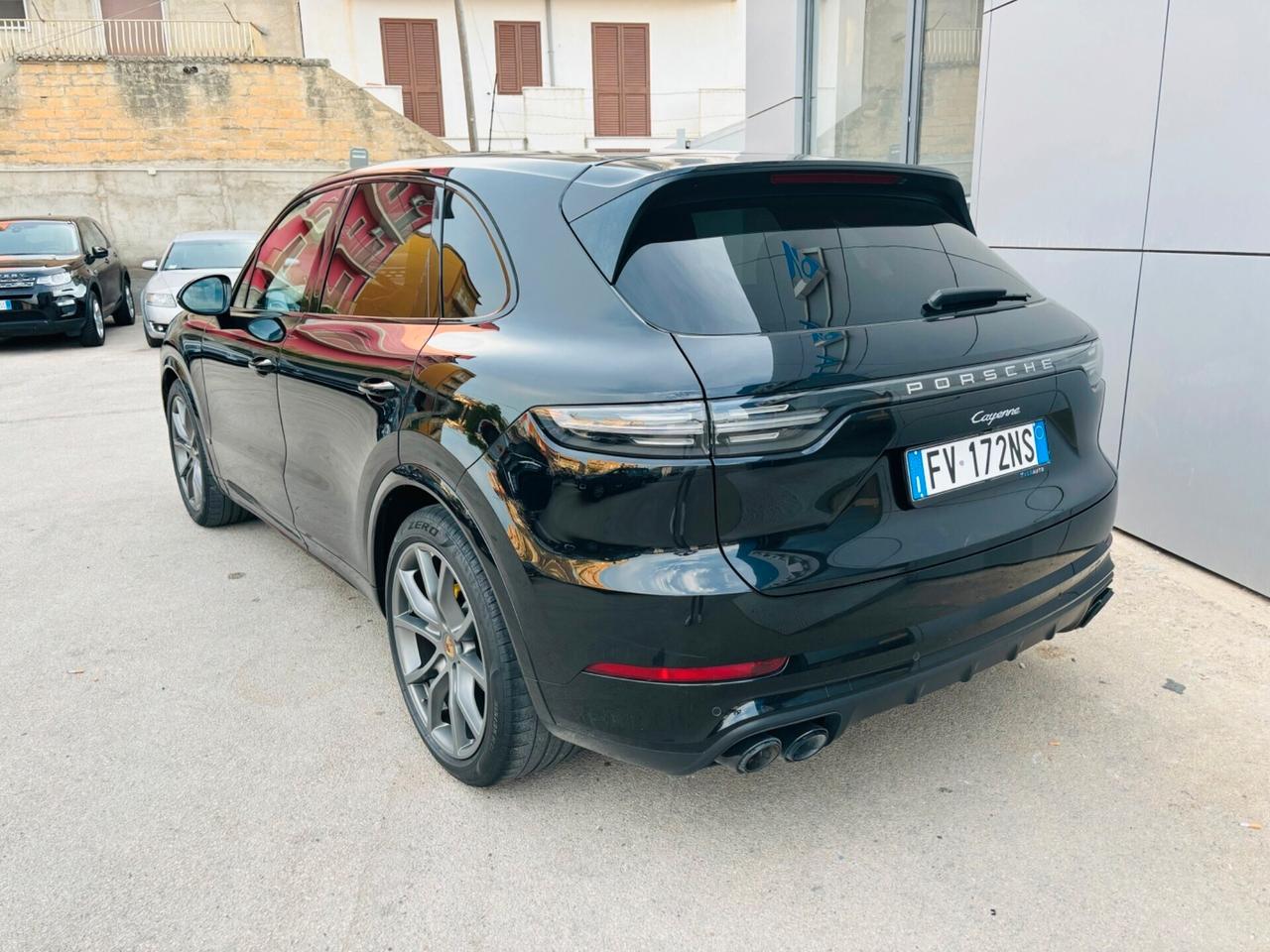 Porsche Cayenne 3.0 V6 - anno 2019 - prezzo €49.900