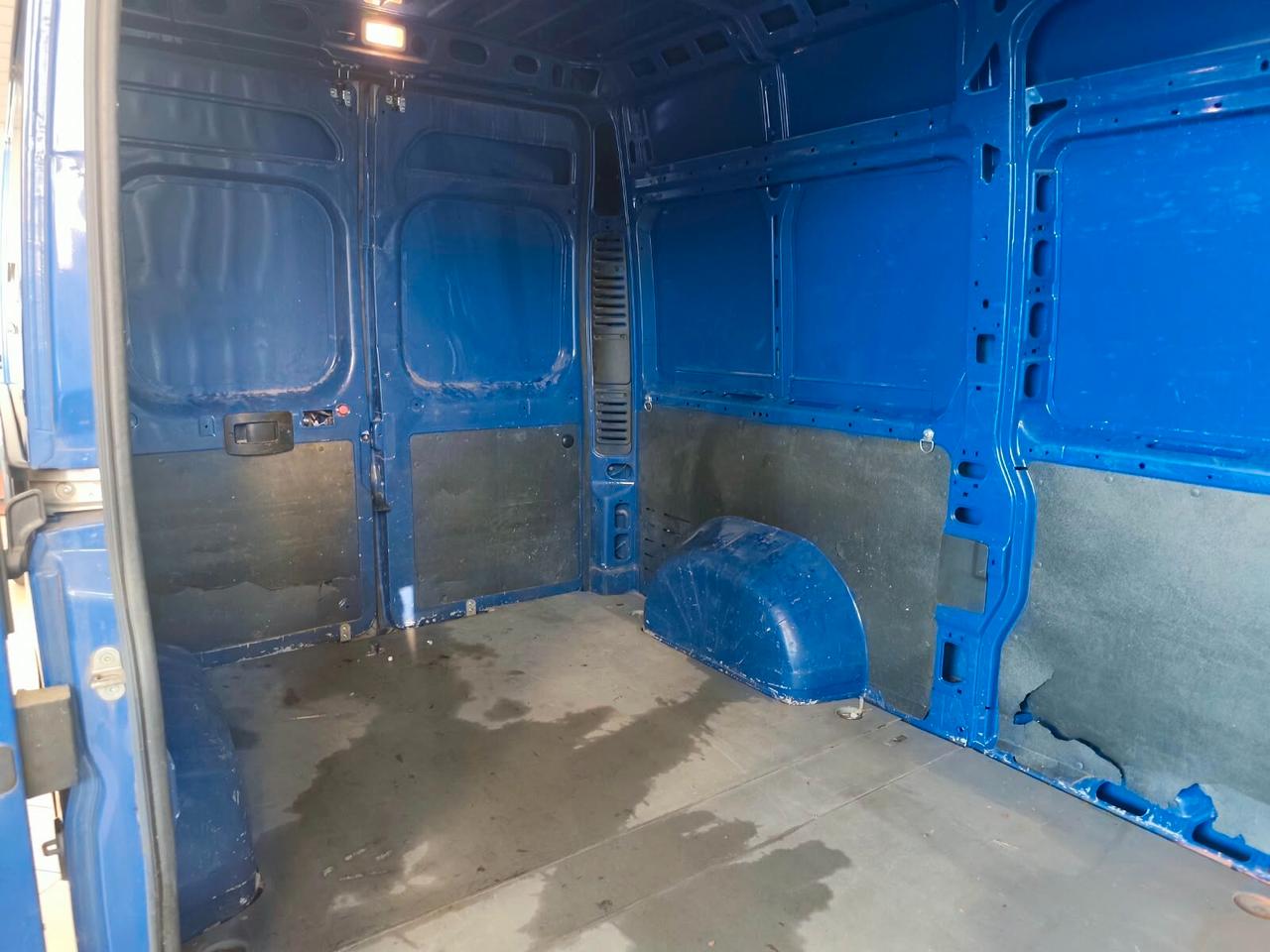 Peugeot Boxer 330 2.2 BlueHDi 140 S&S PM-TM Furgone