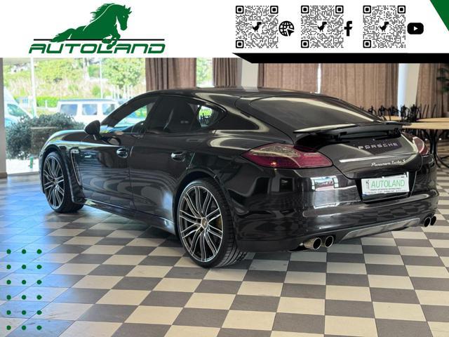 PORSCHE Panamera Turbo