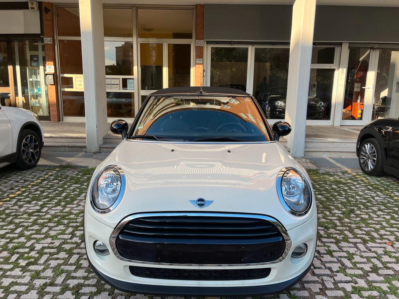 Mini 1.5 Cooper Cabrio Pepper White