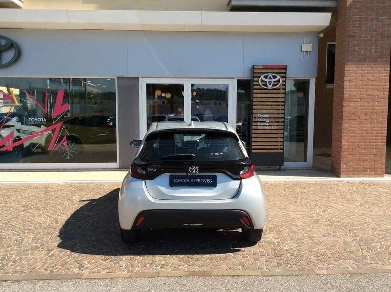 Toyota Yaris 1.0 5 porte Active