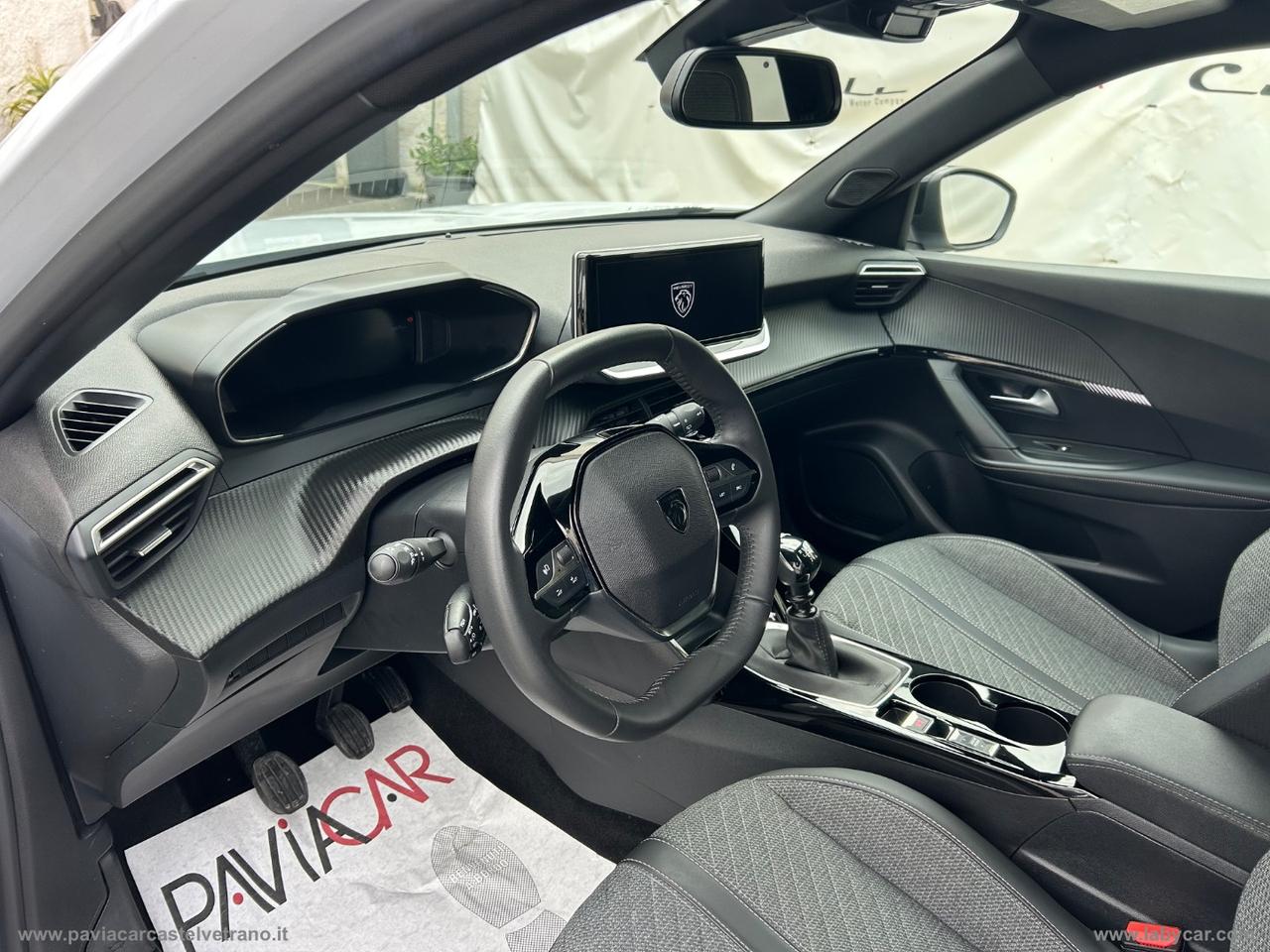 PEUGEOT 2008 PureTech 100 S&S Allure