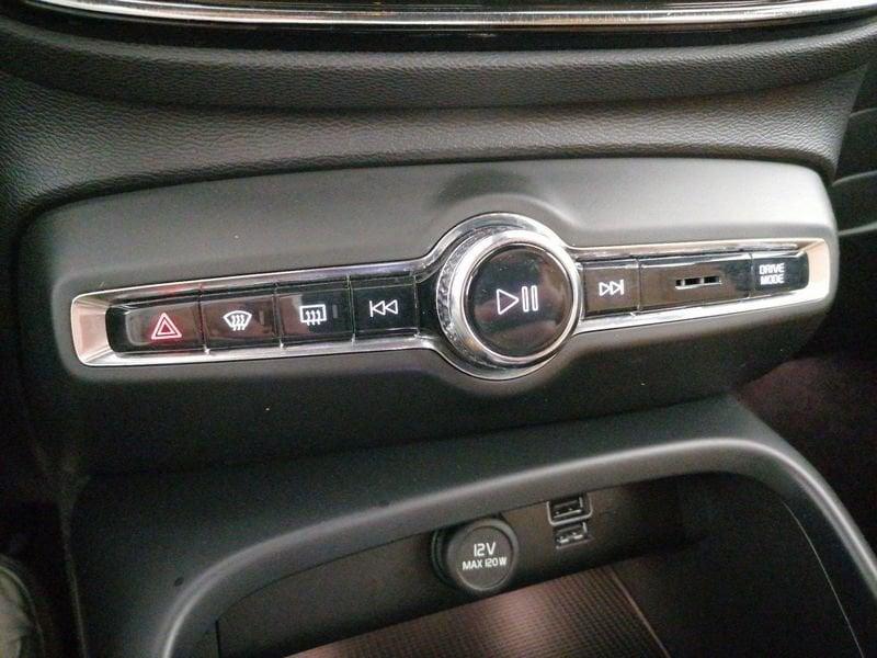 Volvo XC40 1.5 t5 phev Inscription auto my21