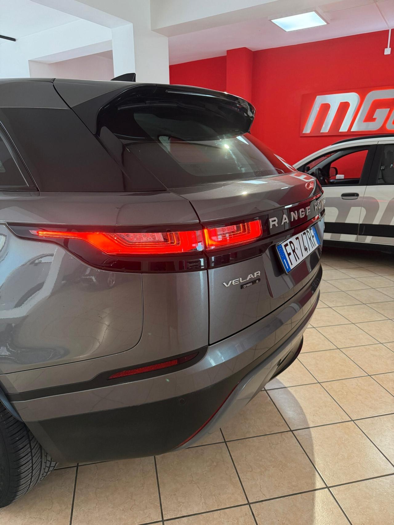 Land Rover Range Velar 2.0D I4 180 CV HSE