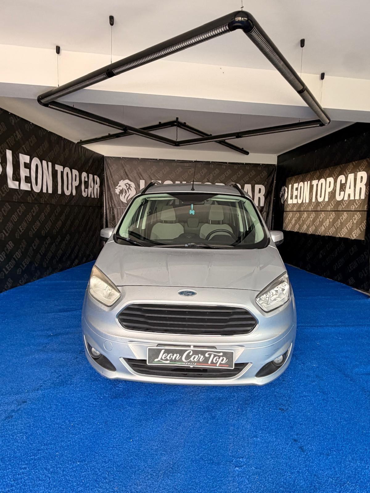 Ford Tourneo Courier 1.5 TDCI 95 CV Titanium