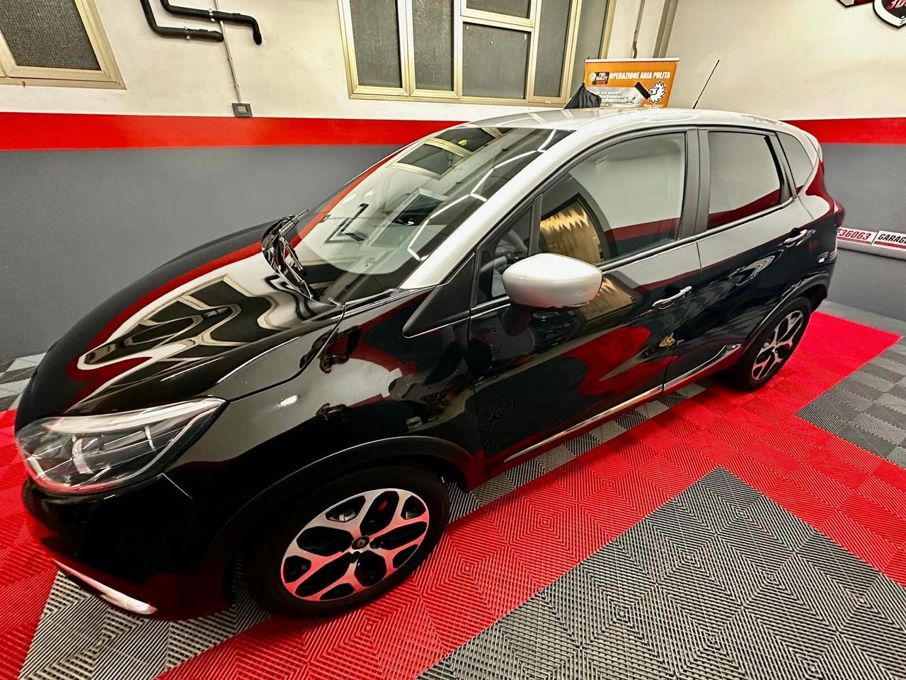 Renault Captur business