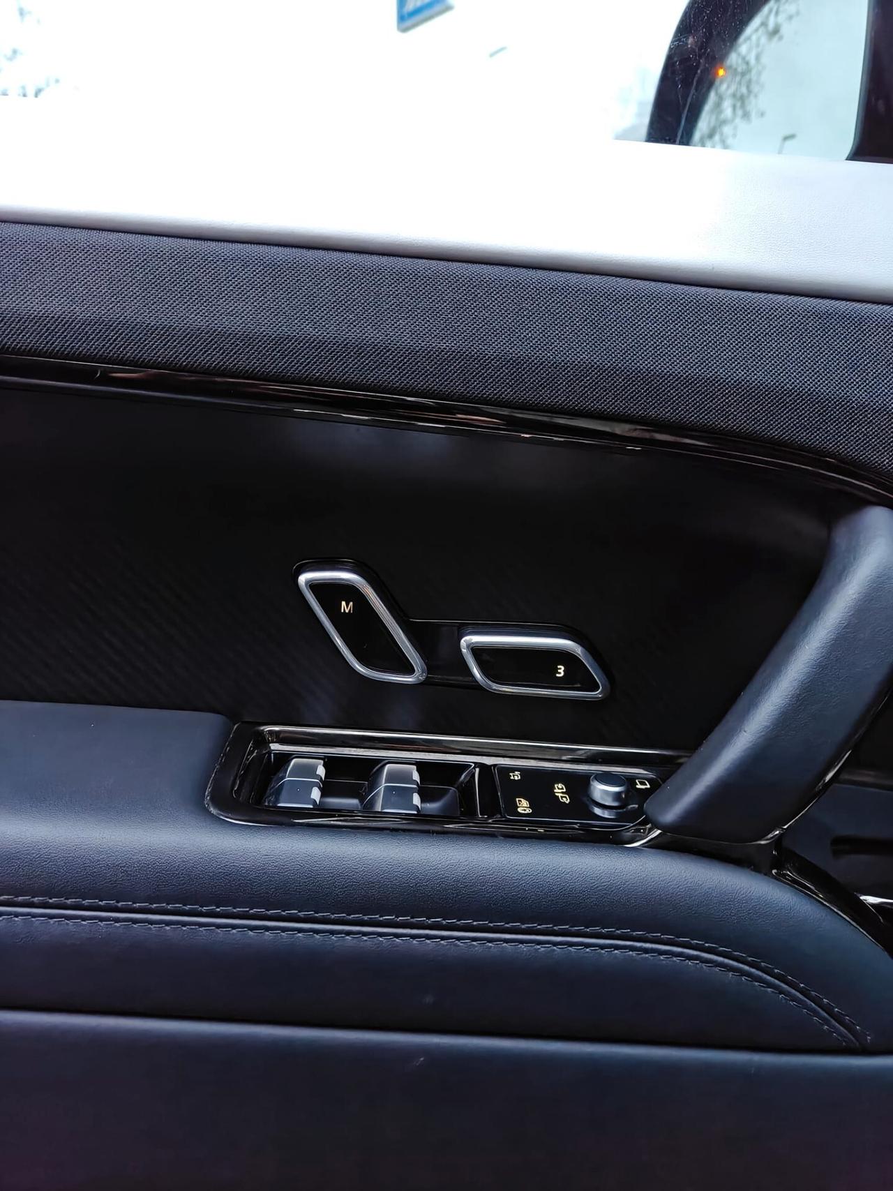 Land Rover Range Sport 4.4 V8 635 CV SV Edition One