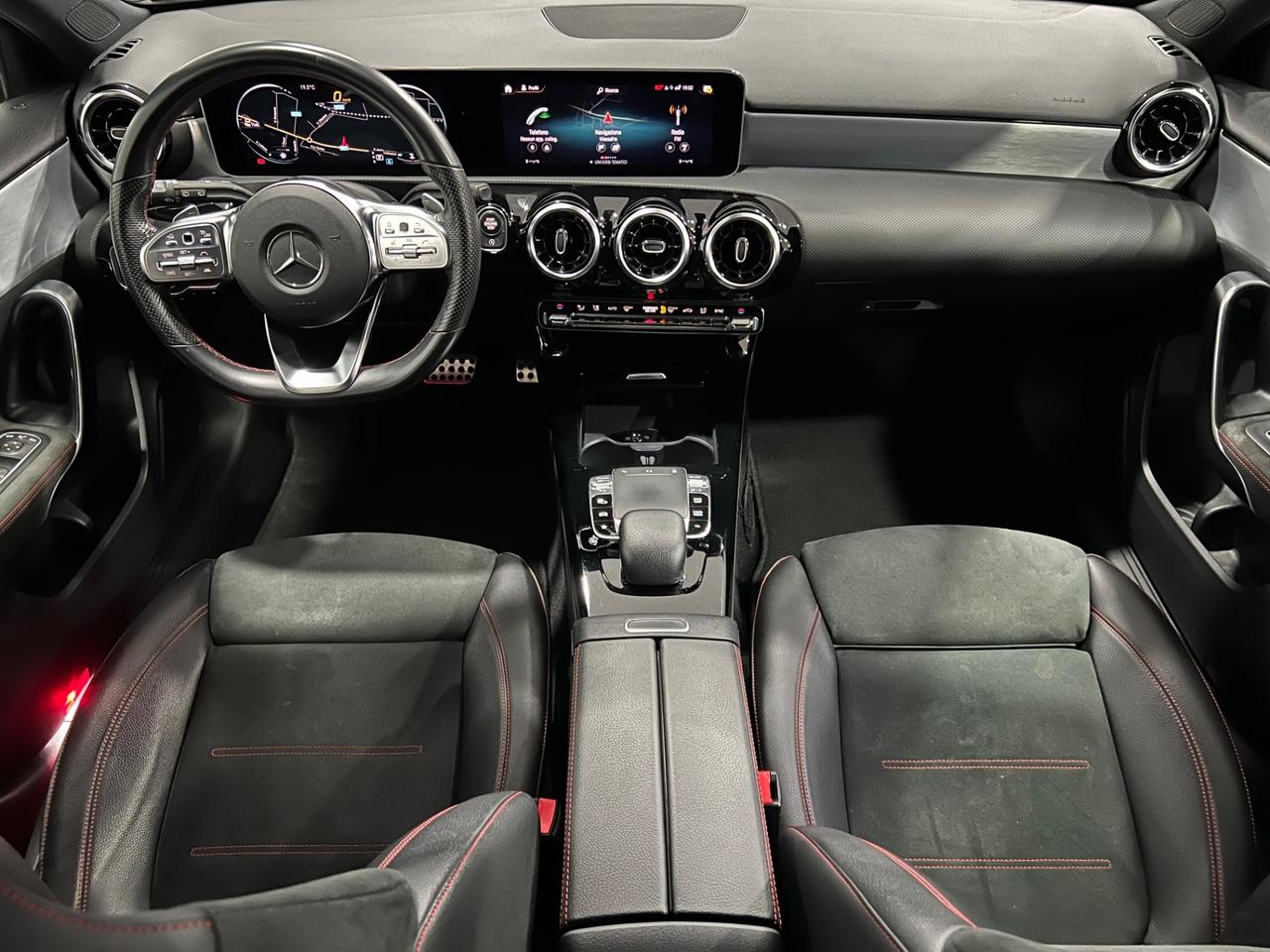 Mercedes Benz A180d Premium AMG aut. 116 cv