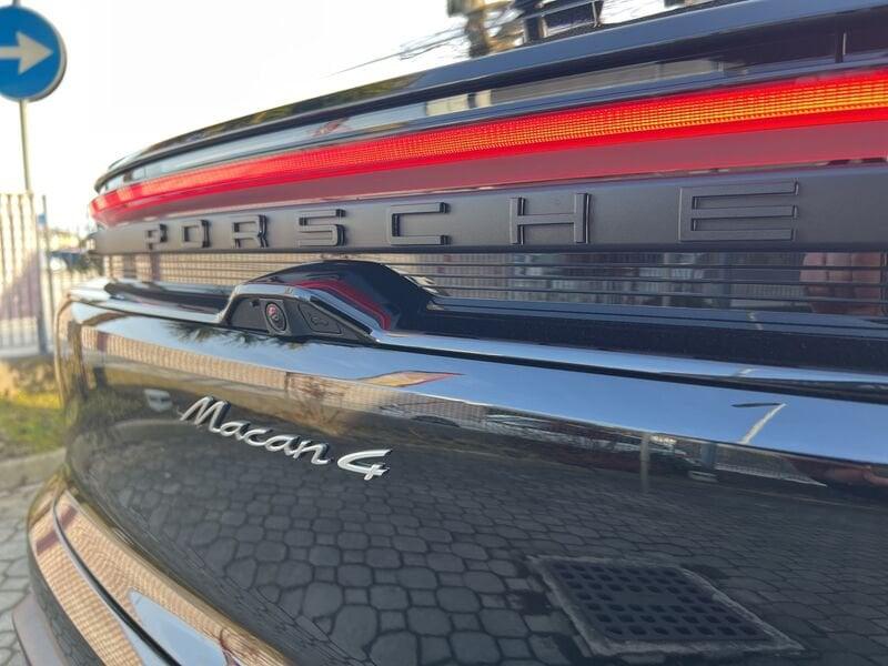 Porsche Macan Macan 4 EV 100 kWh 408 CV