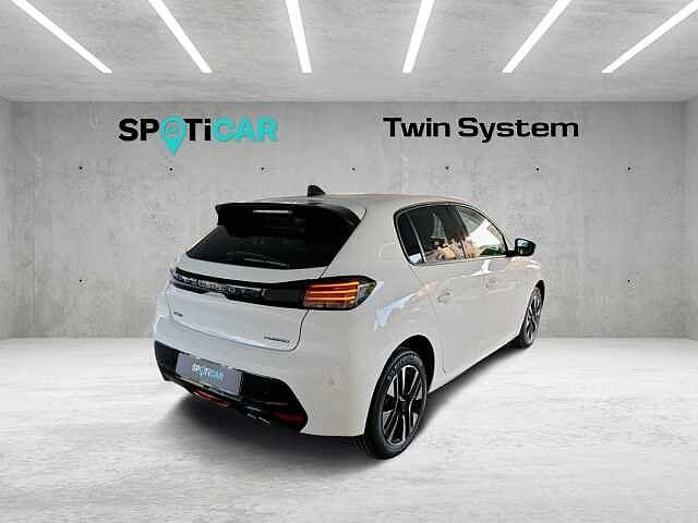 Peugeot 208 Hybrid 136 e-DCS6 Allure