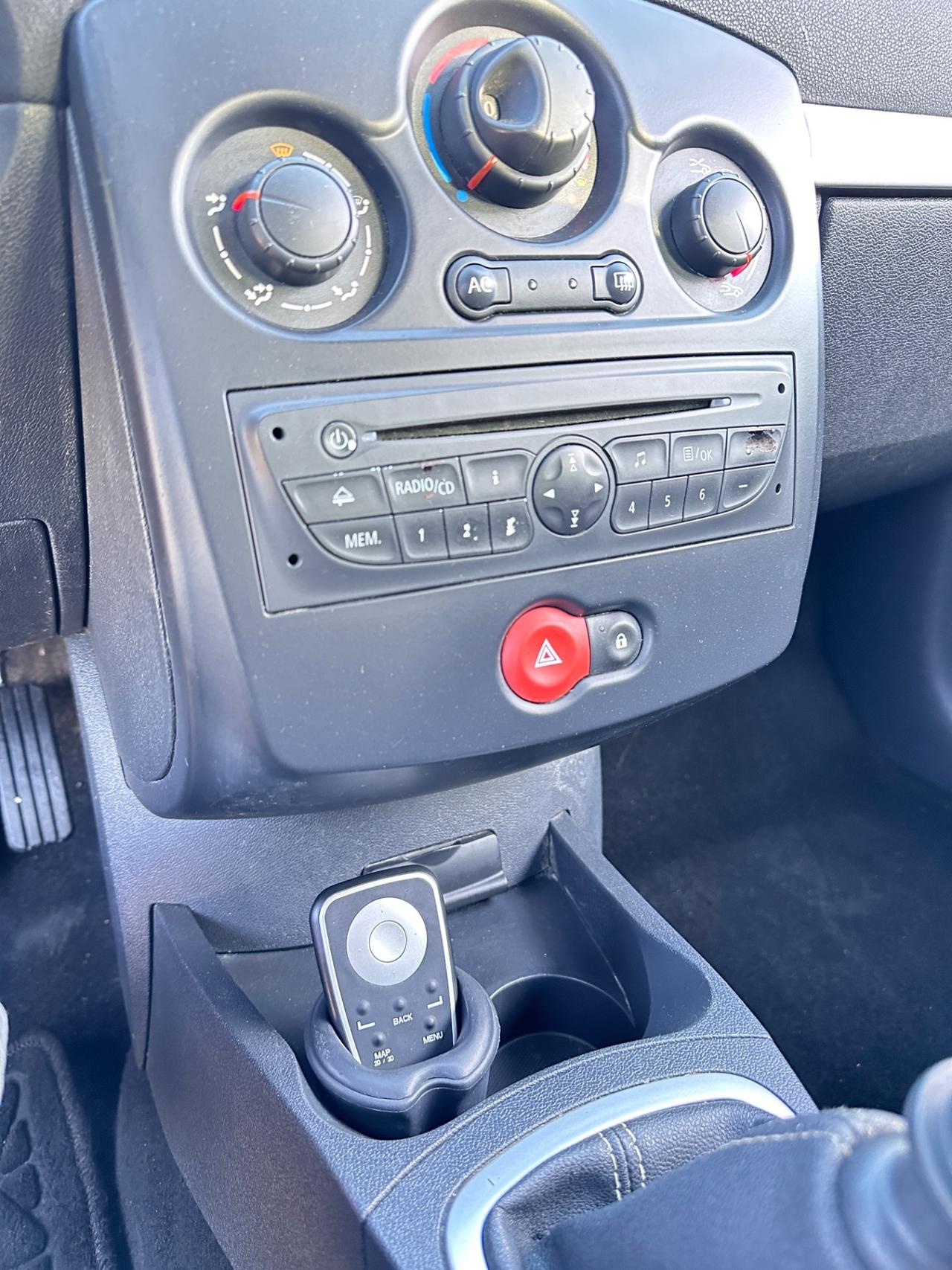 Renault Clio 1.5 dCi 85CV SporTour TomTom-2009