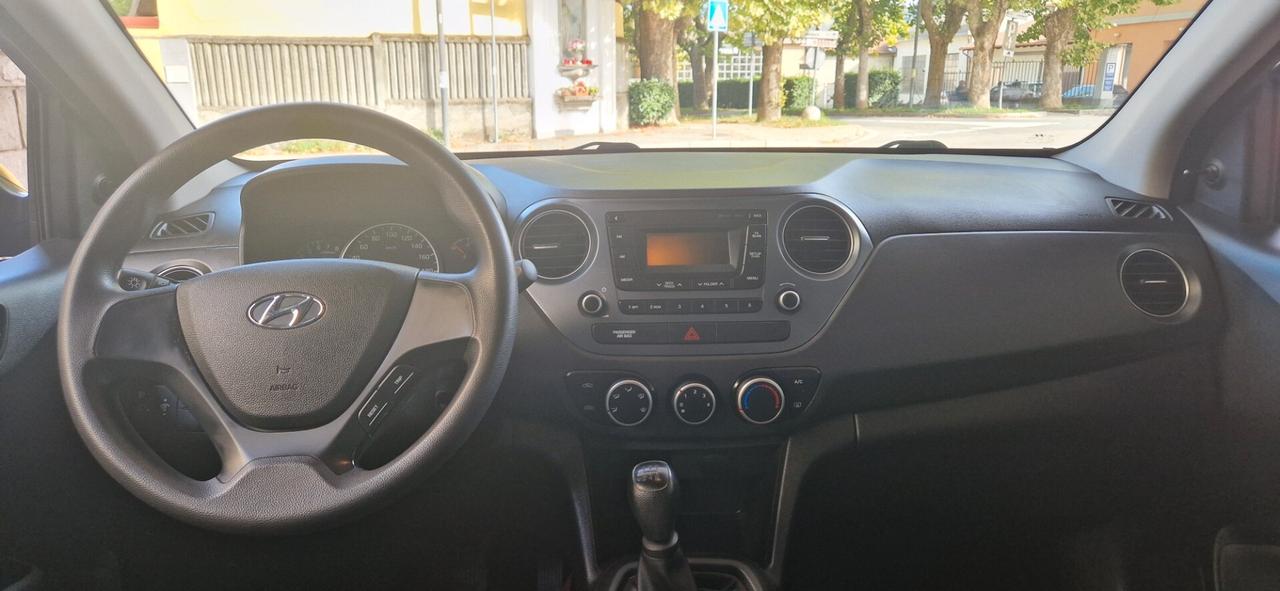 Hyundai i10 1.0 MPI Select Tagliandata e perfetta clima 5 porte