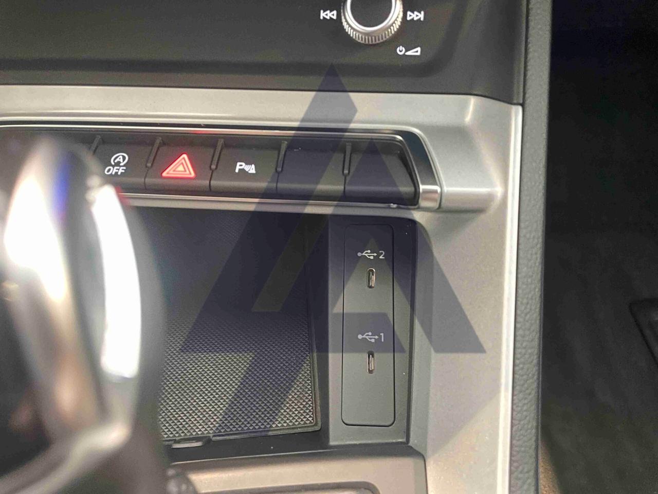 Audi Q3 35 TDI S tronic Business Advanced