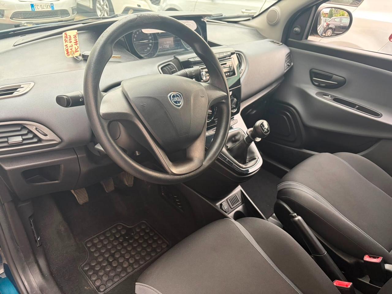 Lancia Ypsilon 1.2 69 CV 5 porte Platinum*EURO6*NEOPATENTATI