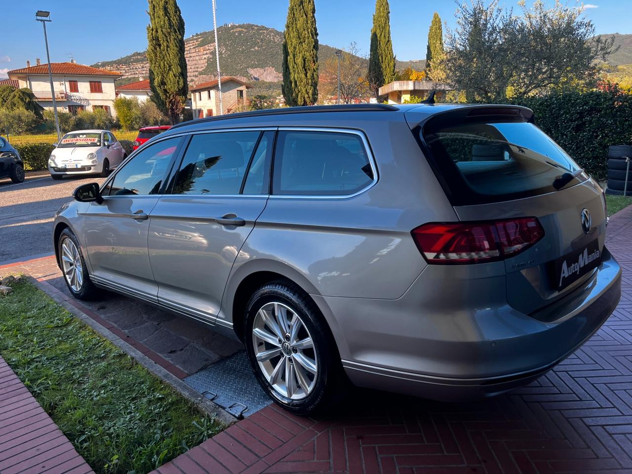 Volkswagen Passat Variant 2.0 TDI DSG Comfortline BlueMotion Technology