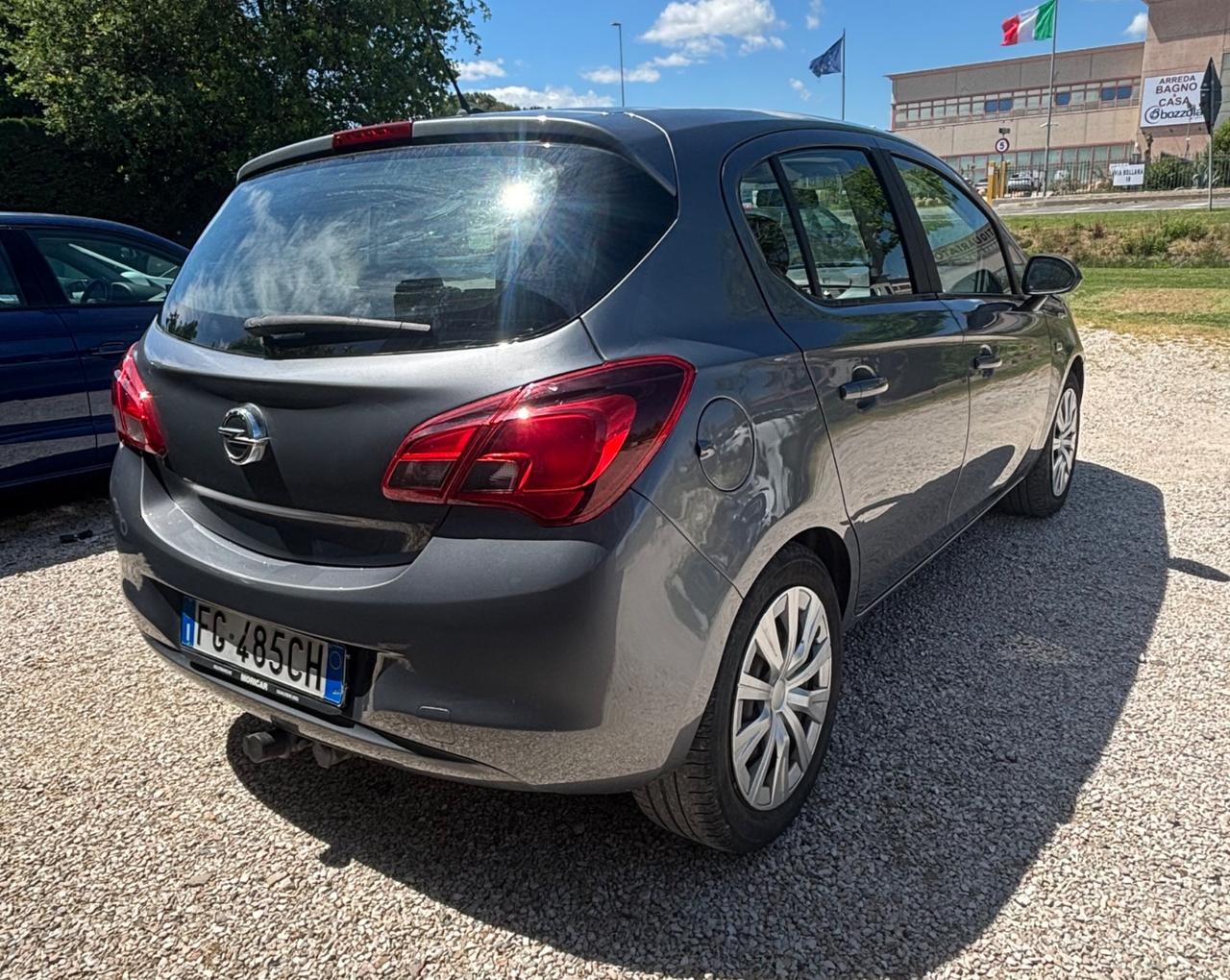 Opel Corsa 1.4 90CV GPL Tech 5 porte Innovation