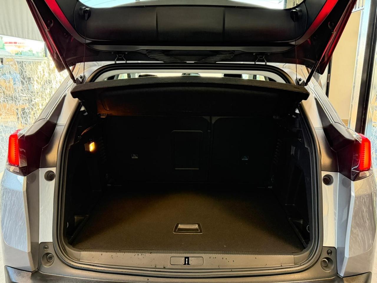 Peugeot 3008 BlueHDi 120 S&S Allure