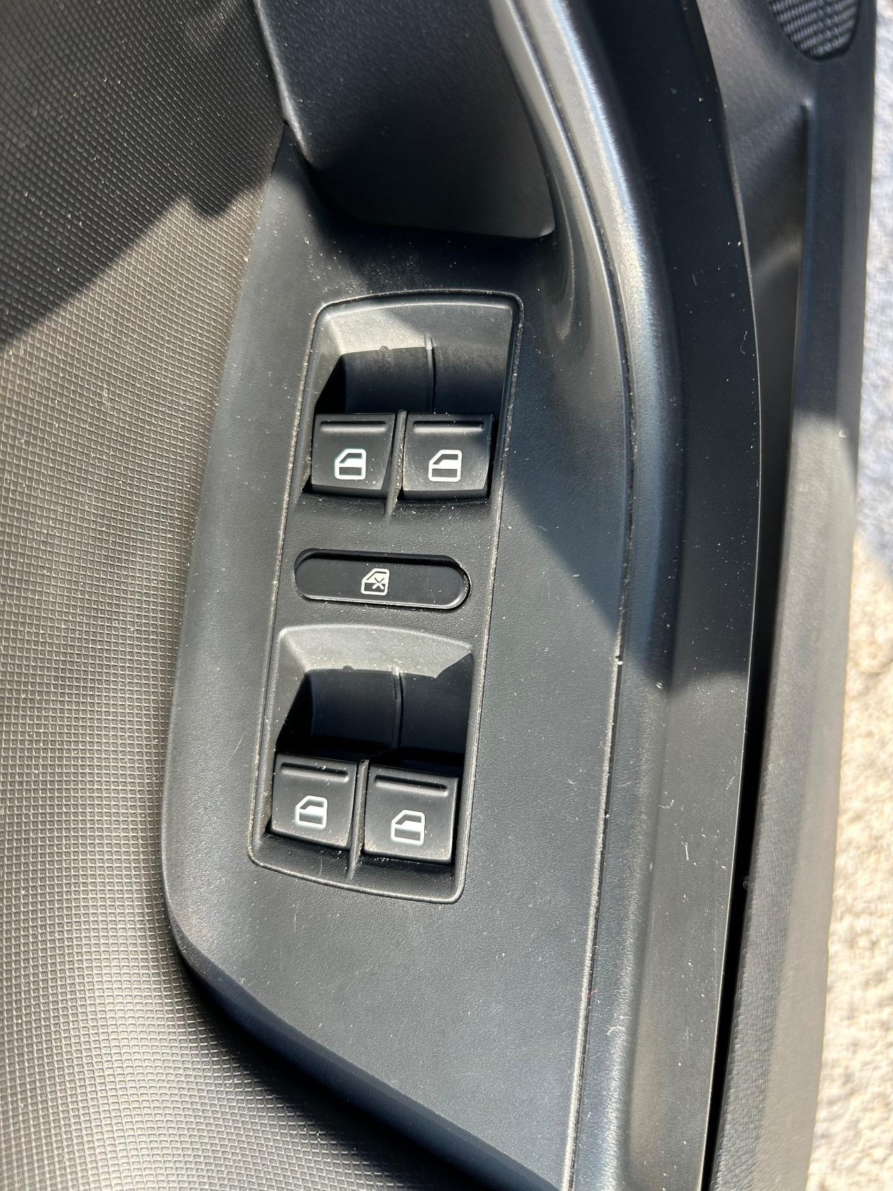 Seat Ibiza ST 1.6 TDI 105 CV CR DPF Sport