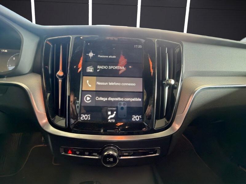 VOLVO V60 (2018-->) V60 D4 Geartronic R-design