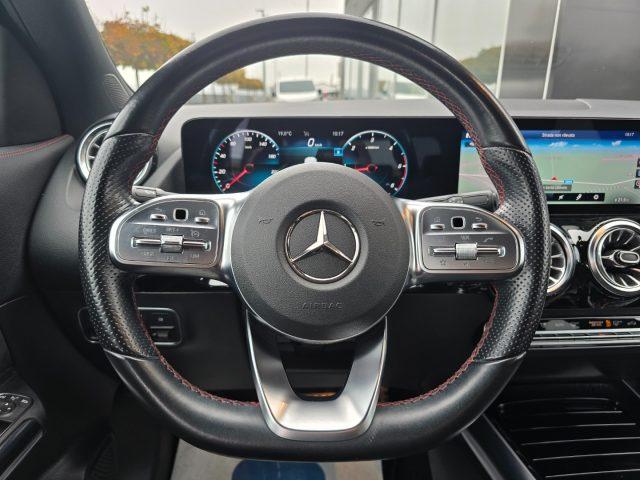 MERCEDES-BENZ GLA 200 d Automatic 4Matic Premium