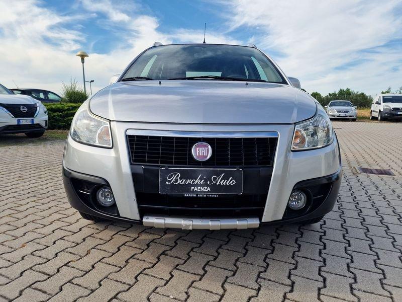 FIAT Sedici 1.6 16V 4x4 Dynamic
