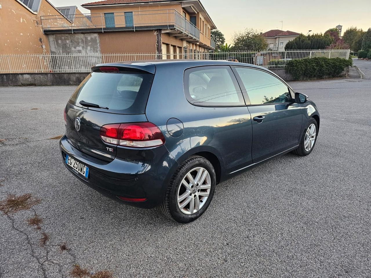 Volkswagen Golf 1.4 3 porte