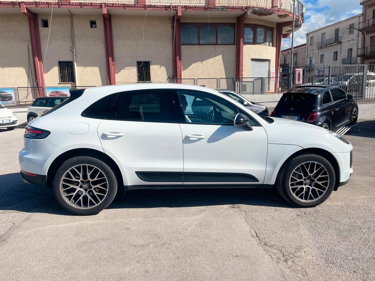 Porsche Macan 2.0