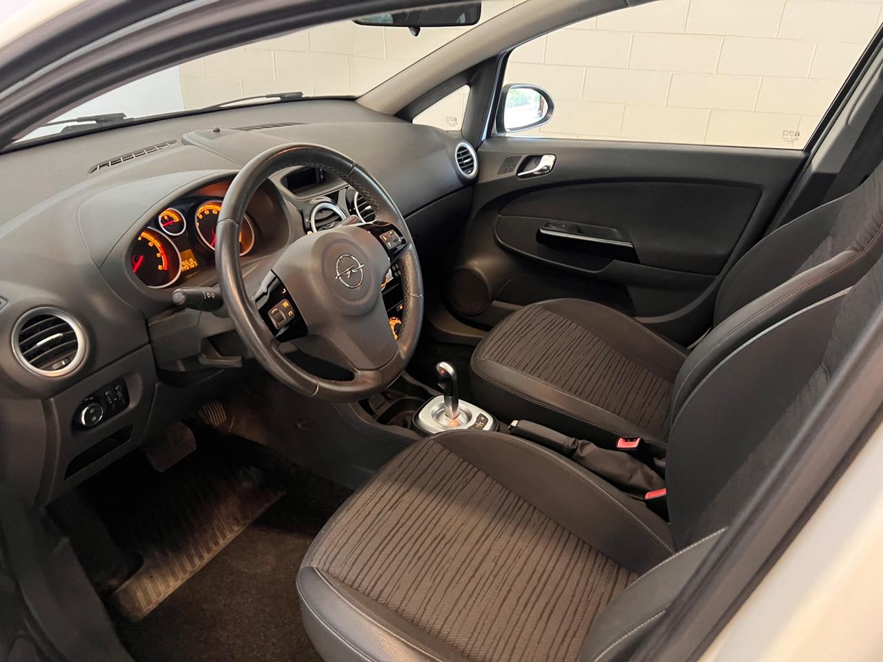 Opel Corsa 1.0 12V 5 porte Edition aut.